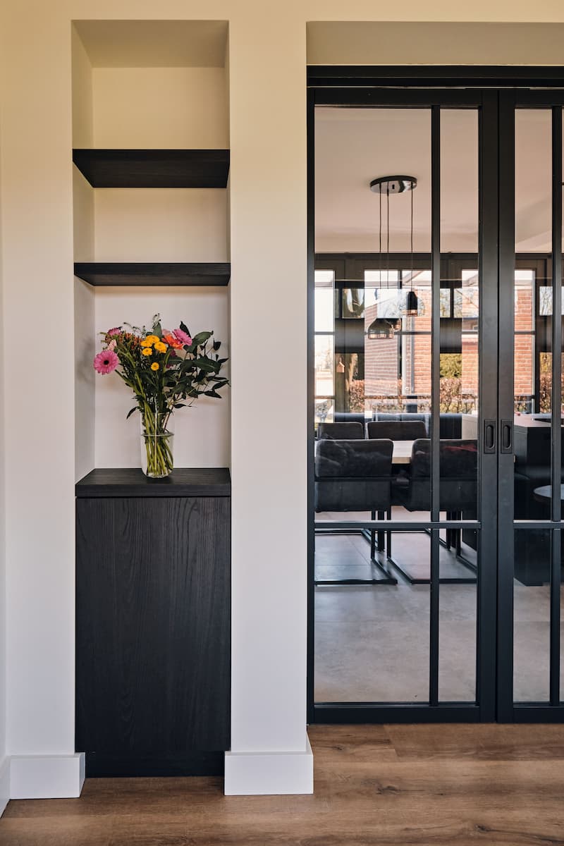 Kortooms Interieur-project-woonhuis-bakel-kast