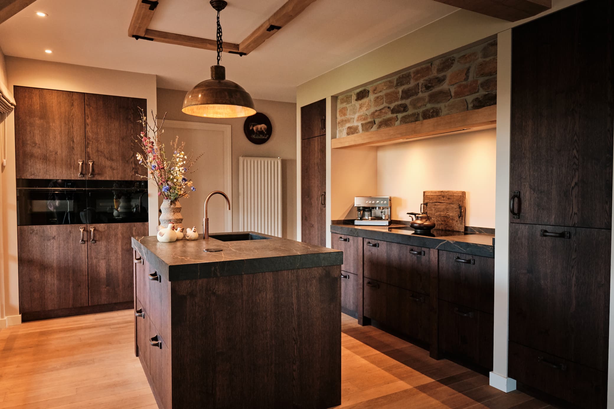 Kortooms Interieur-contact-we-helpen-je-graag-2